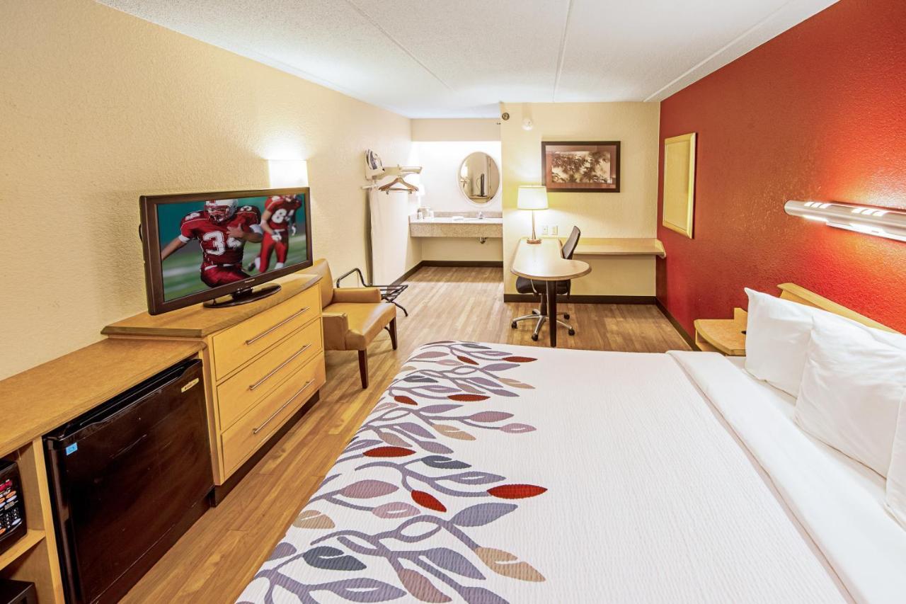 Red Roof Inn Fairmont Kültér fotó