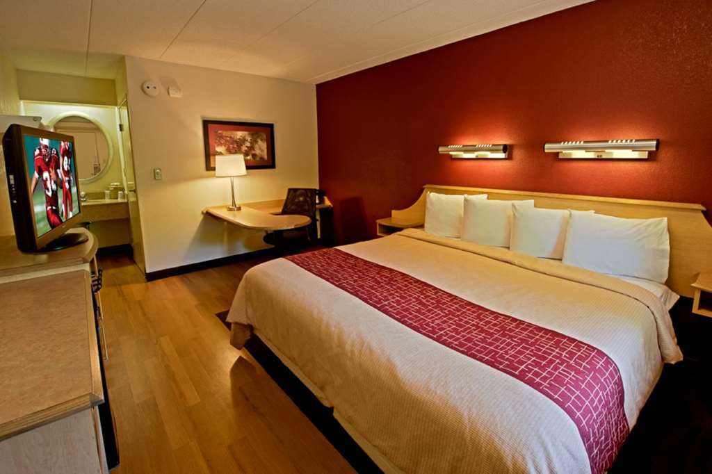 Red Roof Inn Fairmont Szoba fotó